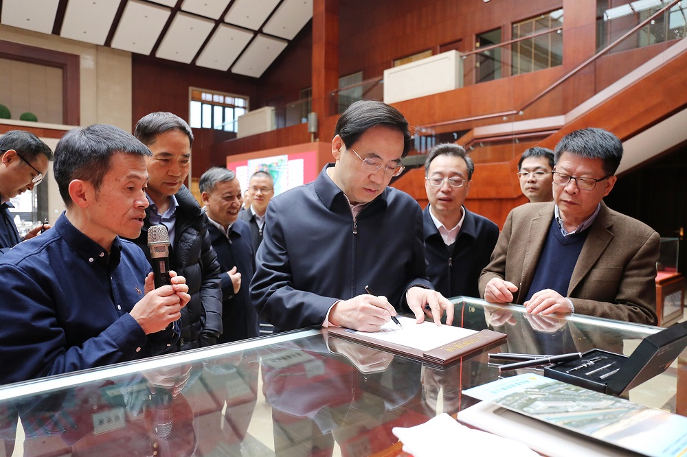 33-6 哈希游戏(中国游)官方网站